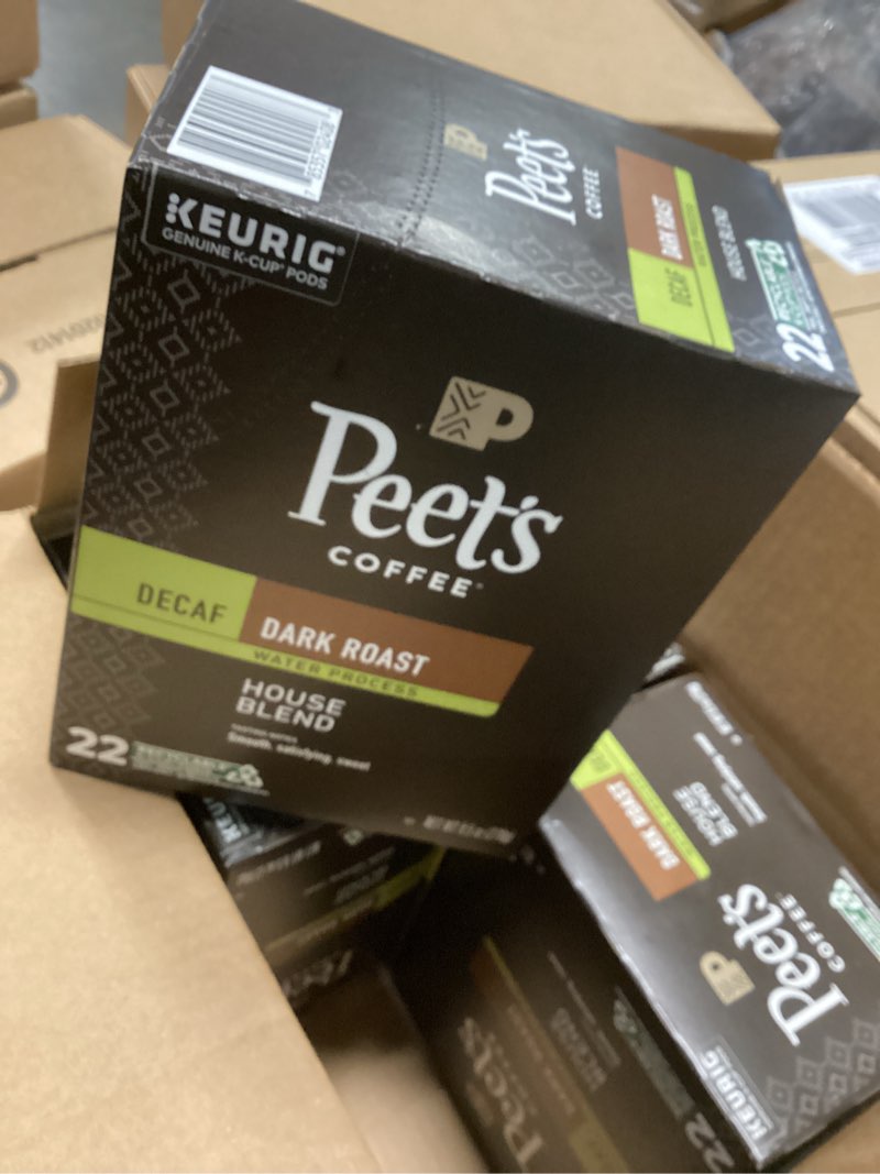 Condition photo showing Good Condition for Peet's Coffee K-Cup Single Serve Pack for Keurig Brewers, Decaffeinated Especial, 10 ct (Pack of 4) Decaf Especial 10 Count (Pack of 4)
