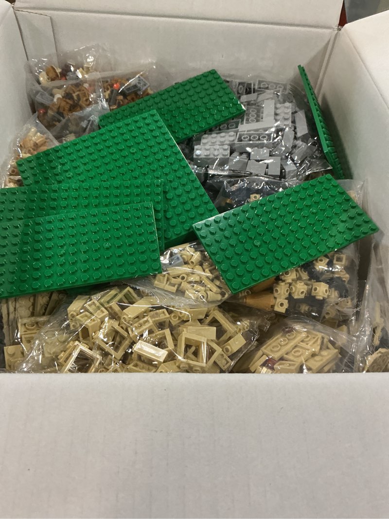 Condition photo showing As Is for Sagrada Familia Cathedral Spain Architecture Building Set,Spain Landmarks Castle Church MOC Modular City Building House Model Large Kit for Adults Collection?10045 PCS?