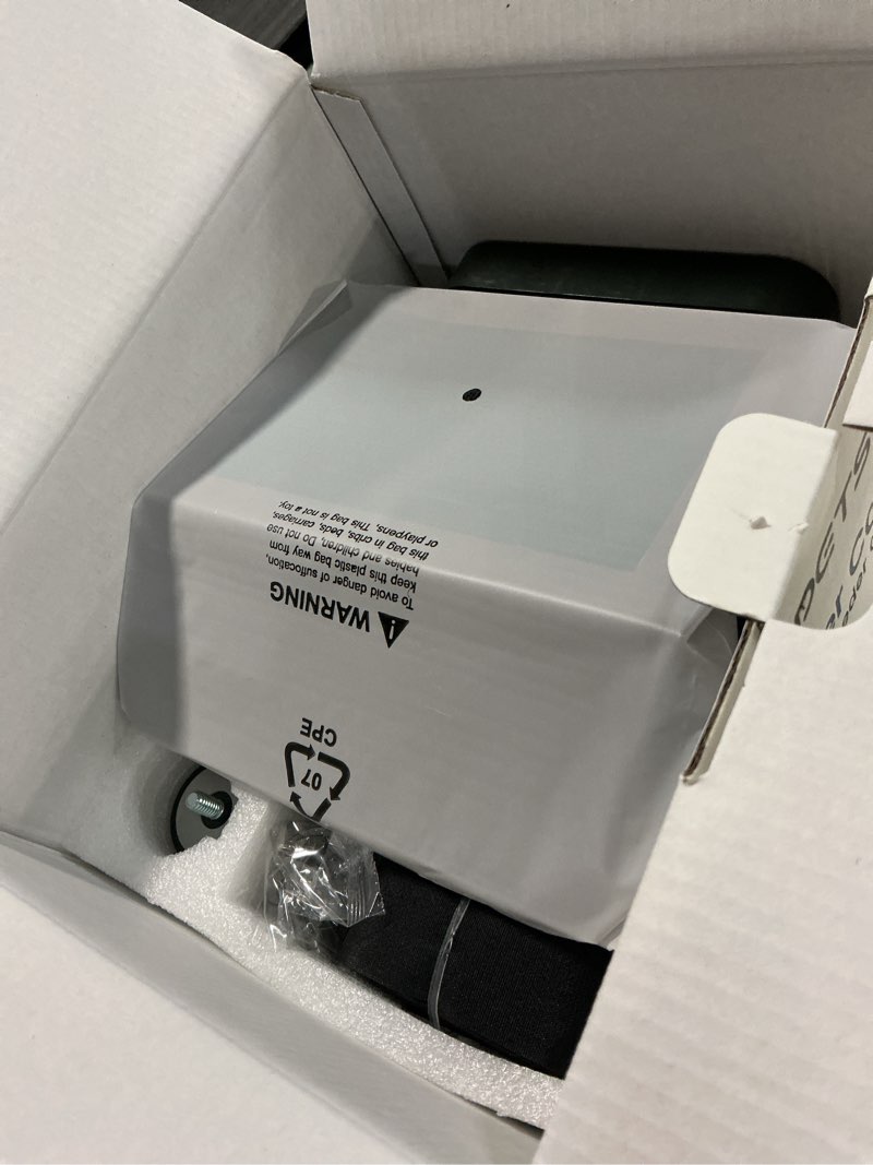 Condition photo showing New/Like New for smart bird feeder with camera solar powered 2k hd video, 10,000+ species ai recognition, real-time app alerts, and weatherproof design for effortless birdwatching, gift for bird lovers, green brown green-brown