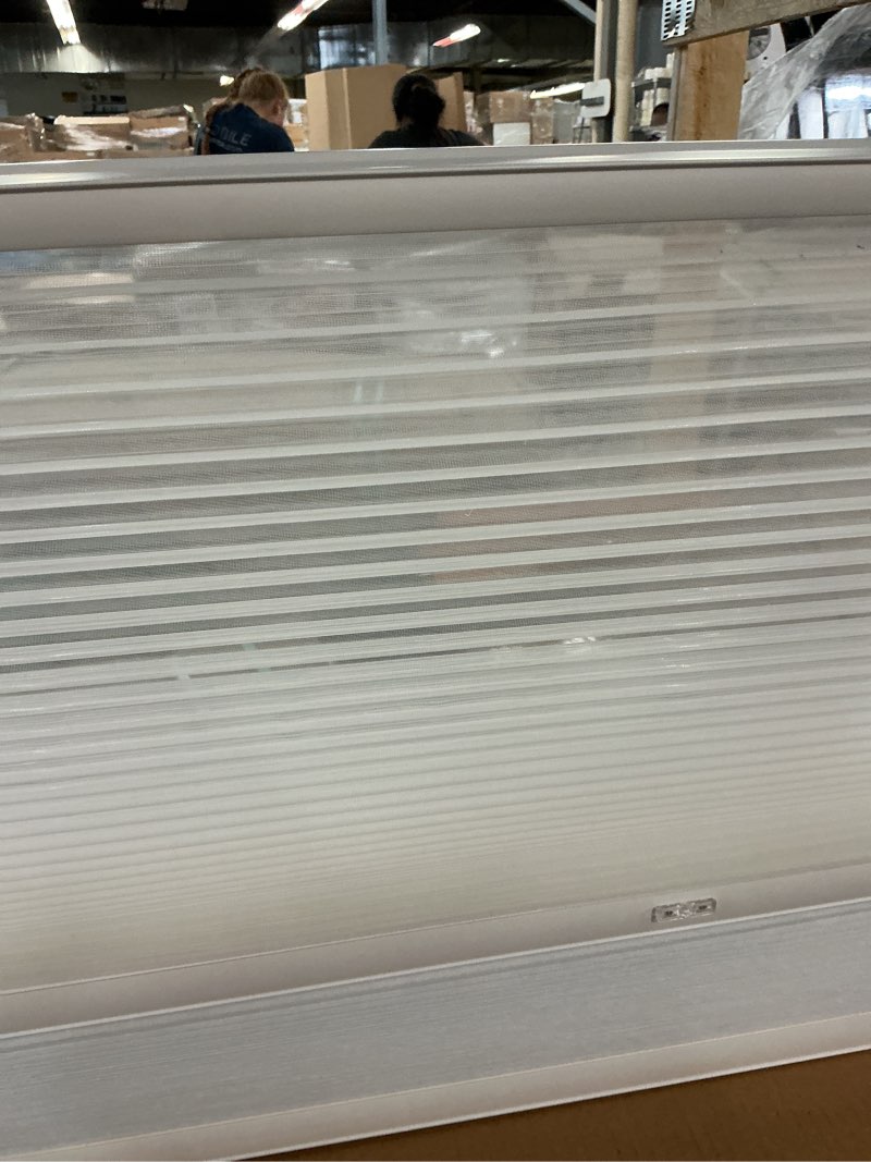 Condition photo showing New/Like New for cordless combination shade 70w x 64l