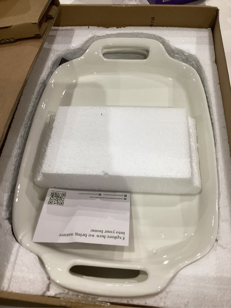 Condition photo showing Good Condition for DOWAN Serving Tray with Handles, 15.4" Large Platters for Wedding Decor, Porcelain Serving Dish for Entertaining, White Plates for Salad Meat Fruit Dessert, Set of 2