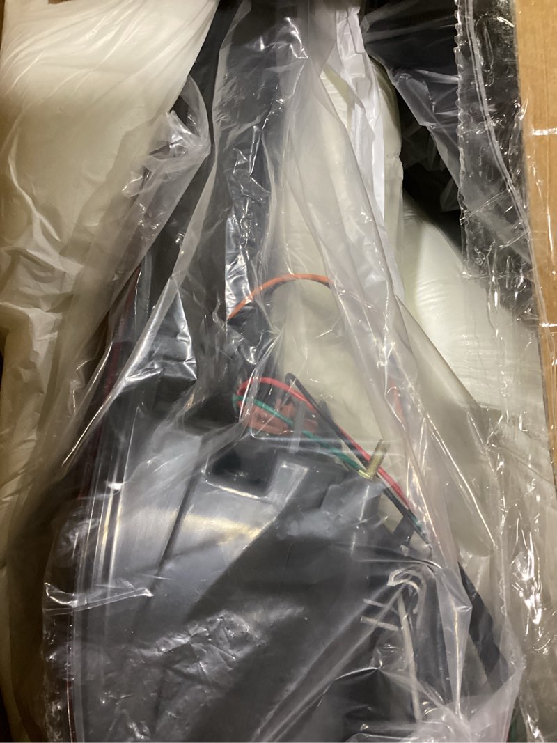 Condition photo showing Good Condition for todo tail lights assembly compatible with elantra 2014 2015 2016, 924023x230 924013x230 tail lamp fits 2014 elantra coupe (driver and passenger side) a pair
