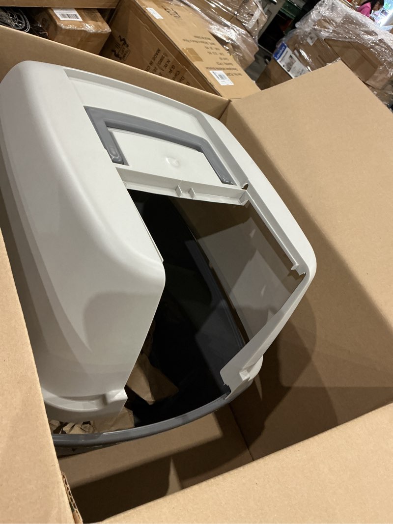Condition photo showing Good Condition for iris usa cat litter box large with front door flap, covered enclosed litter box enclosure with scoop, handle & buckles for portability & privacy, hidden litter pan, gray jumbo enclosed dark gray w/ scoop