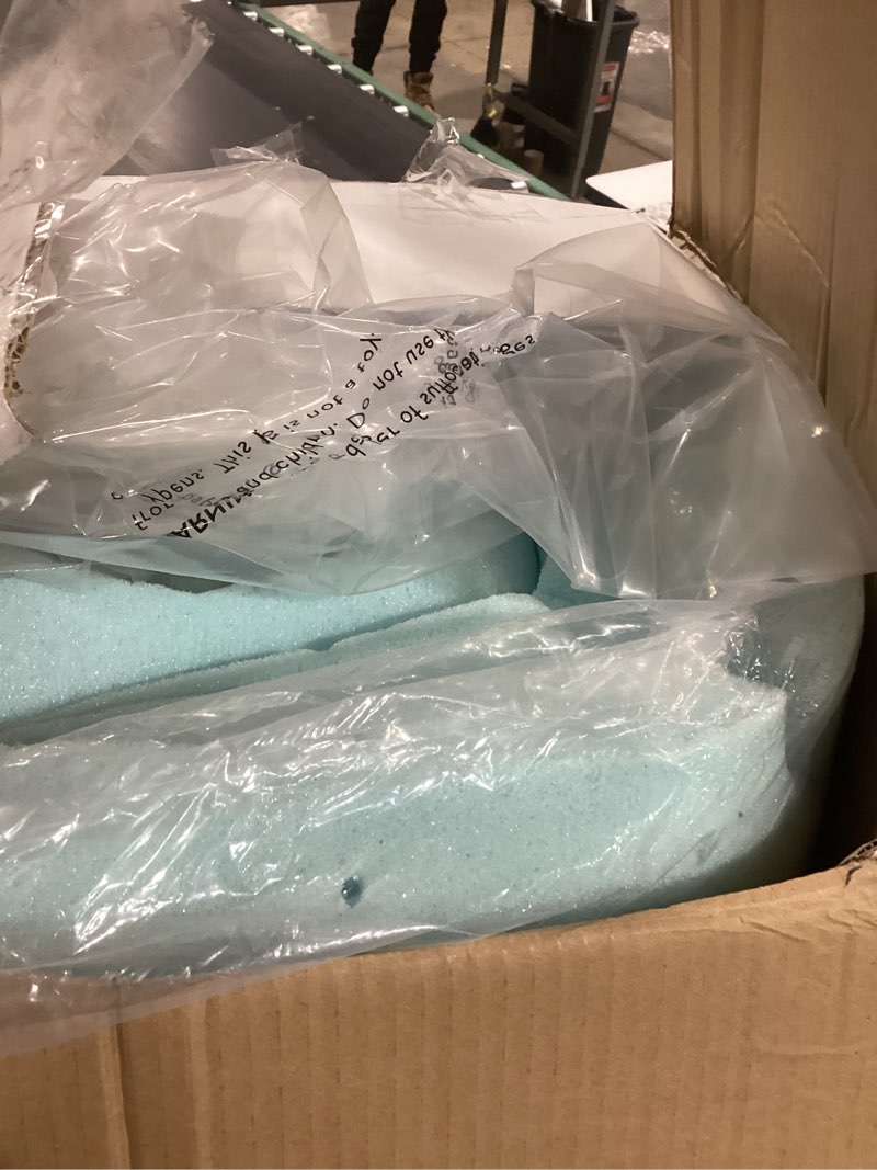 Condition photo showing Good Condition for LUCID 3-inch Ventilated Gel Memory Foam Mattress Topper - King King 3 Inch Topper Only