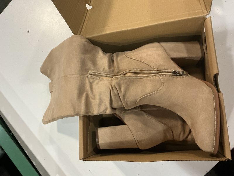 Condition photo showing Good Condition for women's knee high boots chunky block heel wide calf round toe side 6 zipper fashion dress boot