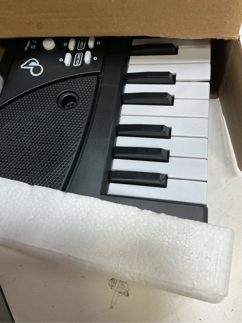 Condition photo showing Good Condition for kids piano keyboard, 49 key electric piano musical learning toy for beginners with microphone, music toys birthday xmas gifts for kids toddlers 3-12 years old 49 keys