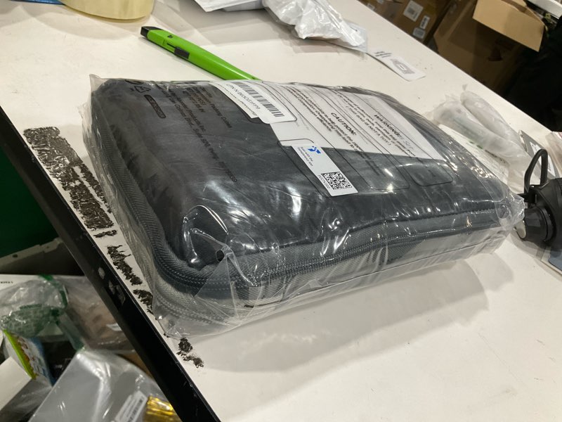 Condition photo showing Good Condition for 10 Set Compression Packing Cubes for Travel Essentials,Compressible Expandable Packing Cubes for Suitcase,OlarHike Luggage Organizer Bags for Travel,Handy Helper for Organizing Clothes(Black) Black 10 set