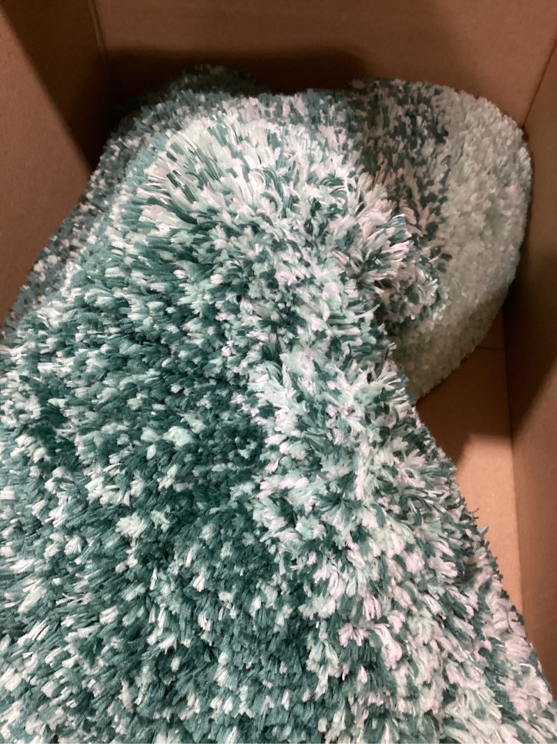 Condition photo showing Good Condition for OLANLY Bathroom Runner Rugs 44x24, Extra Soft Absorbent Microfiber Bath Rugs, Rubber Backing, Quick Dry, Washable Bath Mats for Bathroom Floor, Tub and Shower, Home Decor Accessories, Blackish Green 44" x 24" Blackish Green