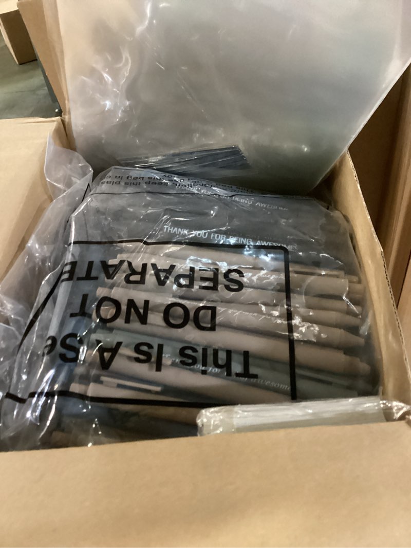 https://lotting-media.assets.bidfta.com/lotting_78ad8ddc-f6d7-4794-a31c-459eef208e64
