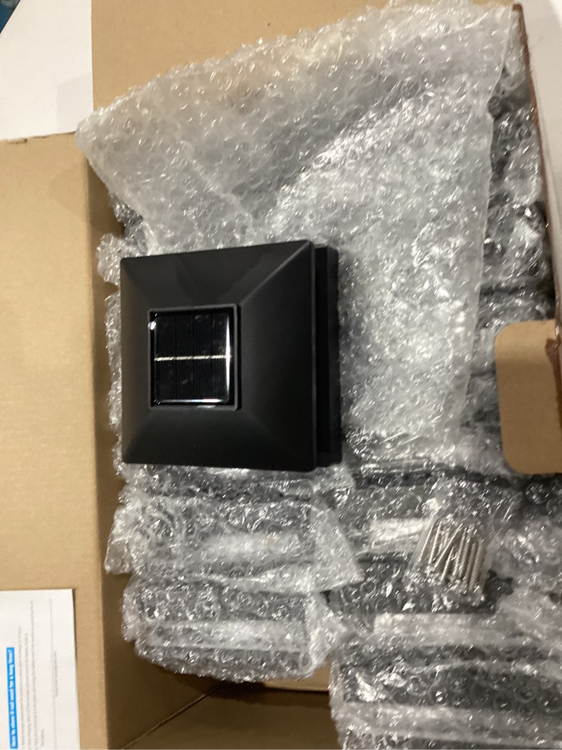 Condition photo showing Good Condition for volisun 4x4 solar post cap light 16pack,solar fence - post lights outdoor waterproof for wooden/vinyl post, white deck post cap light solar powered with warm white for garden/patio/porch, black black 16 pack