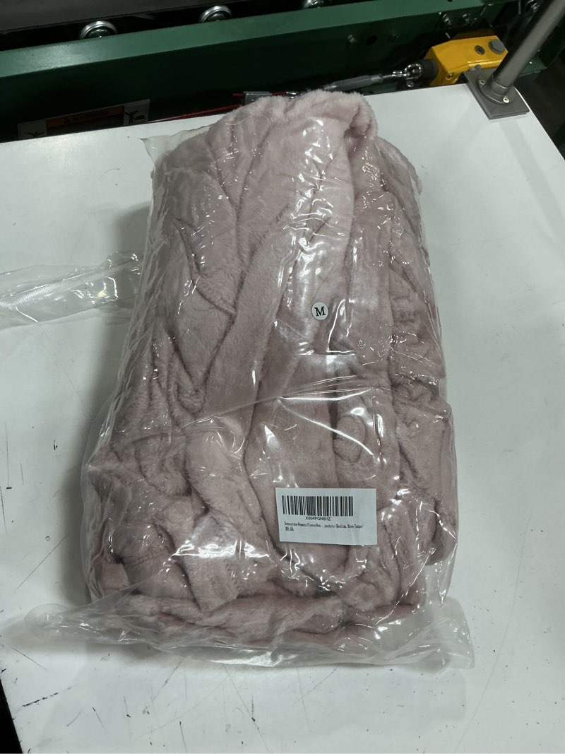 Condition photo showing Good Condition for season dressing women’s plush fleece robe cozy warm soft bathrobe long hooded house coat winter shower spa robe with pockets large-x-large pink