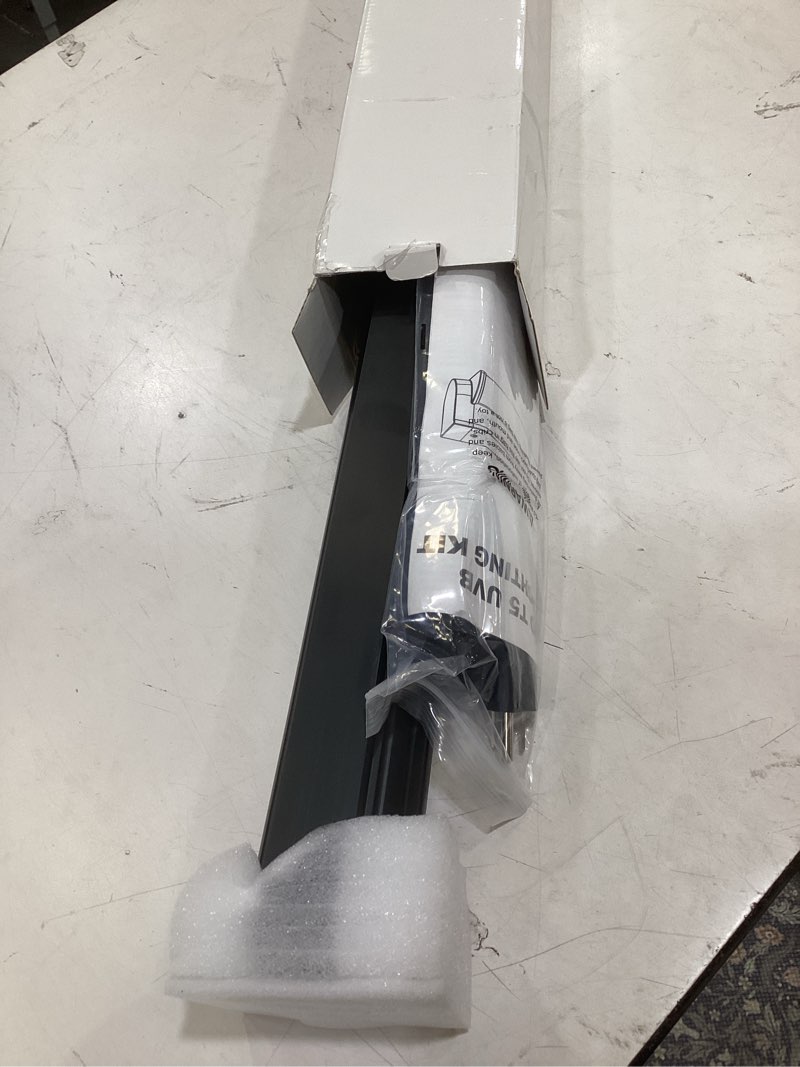 Condition photo showing Good Condition for 24w t5 uvb reptile light fixture combo kit – 10.0 uvb fluorescent tube for bearded dragons, lizards & tortoises – uva uvb reptile light, 22" terrarium hood (uvb 10.0-desert, 22inch-24w) 24w-22 inch-t5 fixture
