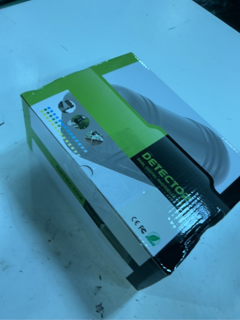 Condition photo showing New/Like New for dahszhi dual laser detector alarm beam sensor indoor 300m outdoor 60m infrared detector 6.7"x3.1"