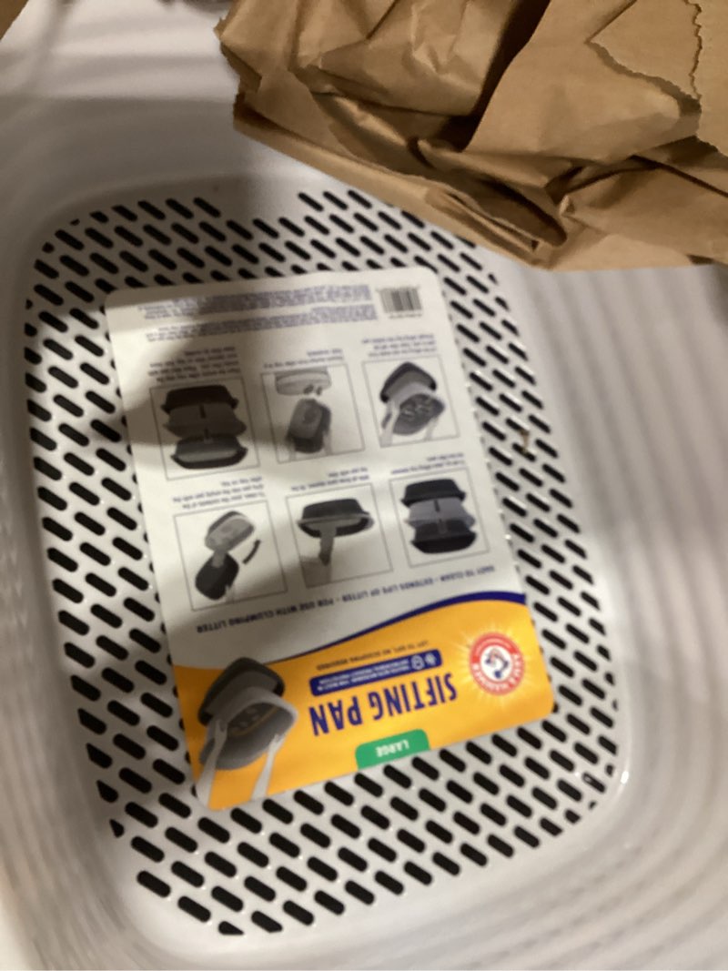 Condition photo showing Good Condition for arm & hammer large sifting litter box scoop free cat litter tray with microban, made in usa