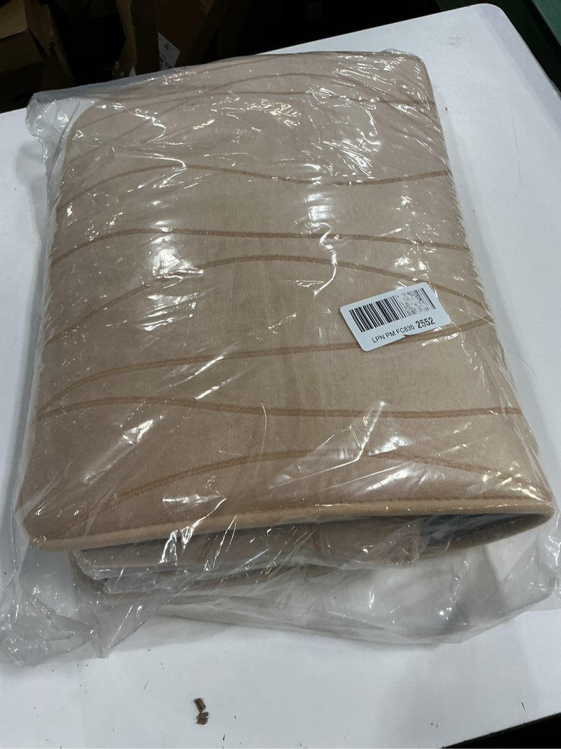 Condition photo showing New/Like New for YIHOUSE Memory Foam Beige Bathroom Rug Sets 5 Piece, Ultra Absorbent Bath Mat for Bathroom - Non-Slip Machine Washable & Dry Quickly, 5 Piece Bathroom Mat Set, Beige