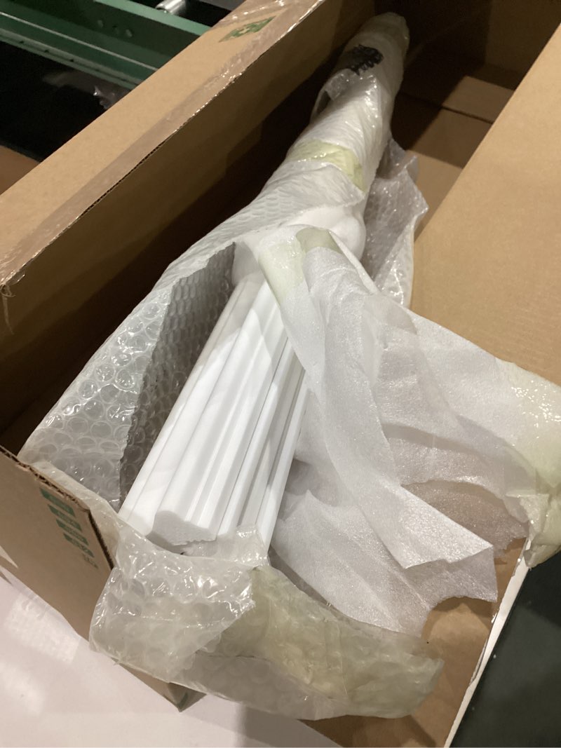 Condition photo showing Good Condition for hungbak 4-piece 35.4-inch top rails, compatible with our wall molding trim kit for accent wall