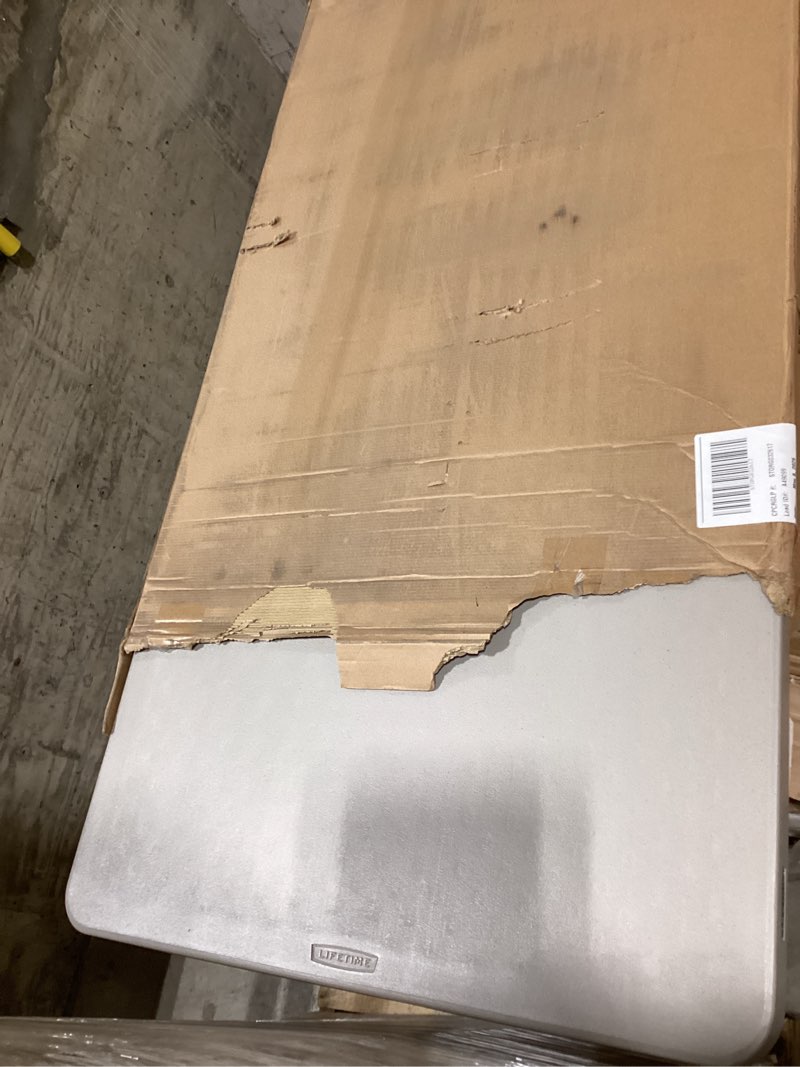 Condition photo showing Good Condition for lifetime 22119 folding picnic table, 6 feet, putty