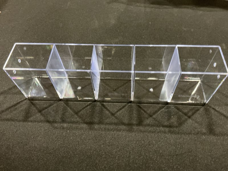 Condition photo showing Good Condition for (Similar to stock photo) Clear Acrylic Makeup Organizer with Cover - 12 Compartments Cosmetic and Jewelry Organizer for Vanity and Desk Storage Cosmetic organizer