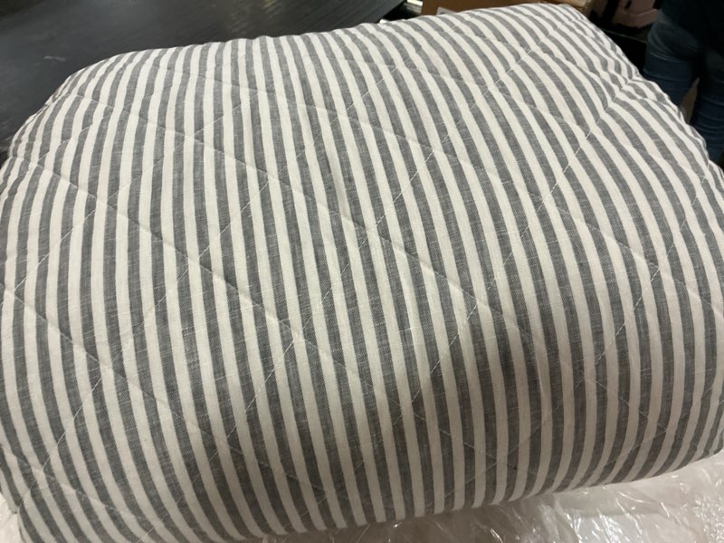 Condition photo showing Good Condition for european linen stripe quilt, king/cal king, grey/white stripe