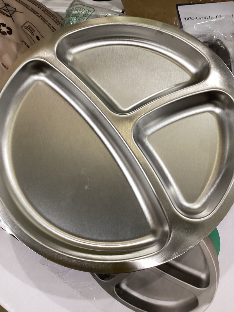 Condition photo showing New/Like New for avanchy baby plates with suction – stainless steel divided plates for toddlers, bpa-free, dishwasher safe, unbreakable, non-toxic, 100% silicone suction – orange | baby led weaning (blw) double-wall insulation 304 (18/8) food-grade steel removable silicone base dishwasher safe baby plate baby orange