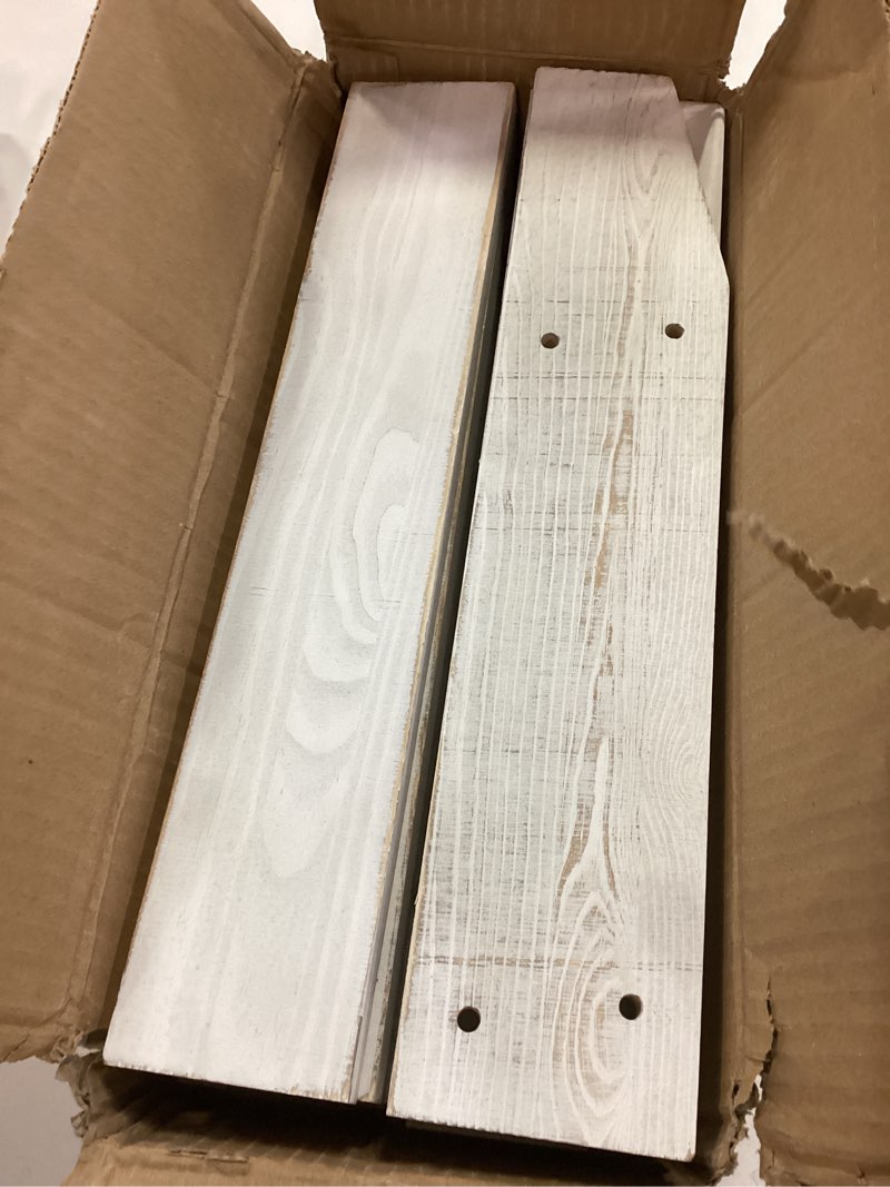 Condition photo showing Good Condition for Honest Blanket Ladders for The Living Room, 5-Tier Blanket Holder, Wall-Leaning Blanket Rack, Ladder Shelves, Wooden Quilt Ladder, Farmhouse Decor, White 51.9" H × 18.1" W × 3.5" D Whitewashed