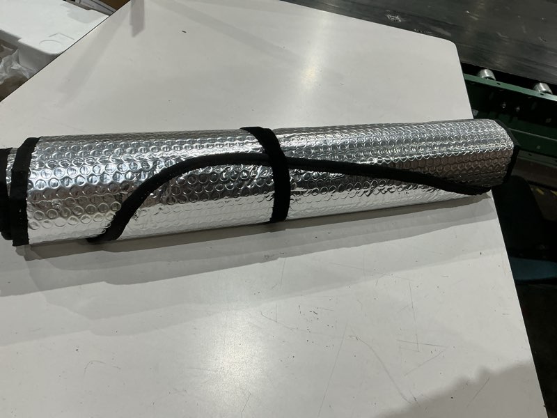 Condition photo showing Good Condition for windshield sunshade for autos