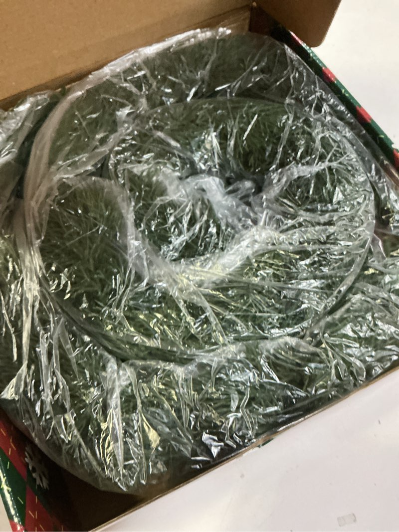 Condition photo showing New/Like New for Christmas Garland Soft Bendable Realistic Artificial Cedar Pine Green Xmas Mantle Garland for Staircase with Gift Box Garlands for Decoration Christmas Fireplace Porch Table Home Yard Decor 72 Inch