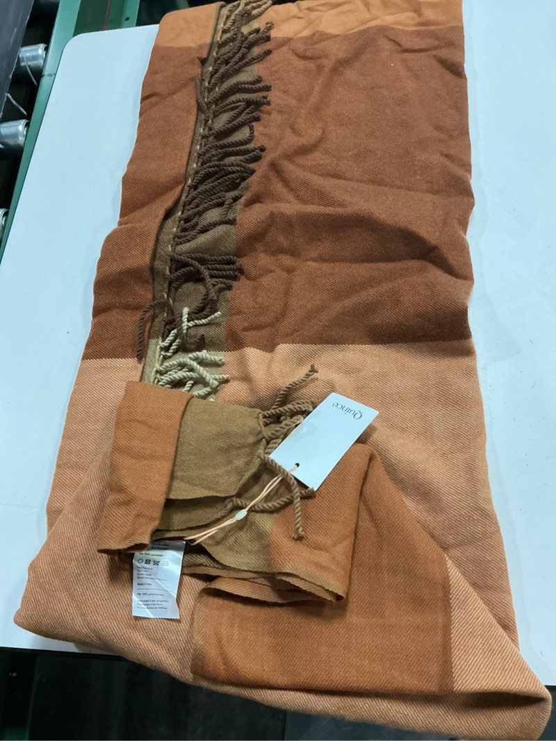 Condition photo showing New/Like New for quince lambswool throw blanket 50x70 (brown/amber plaid)