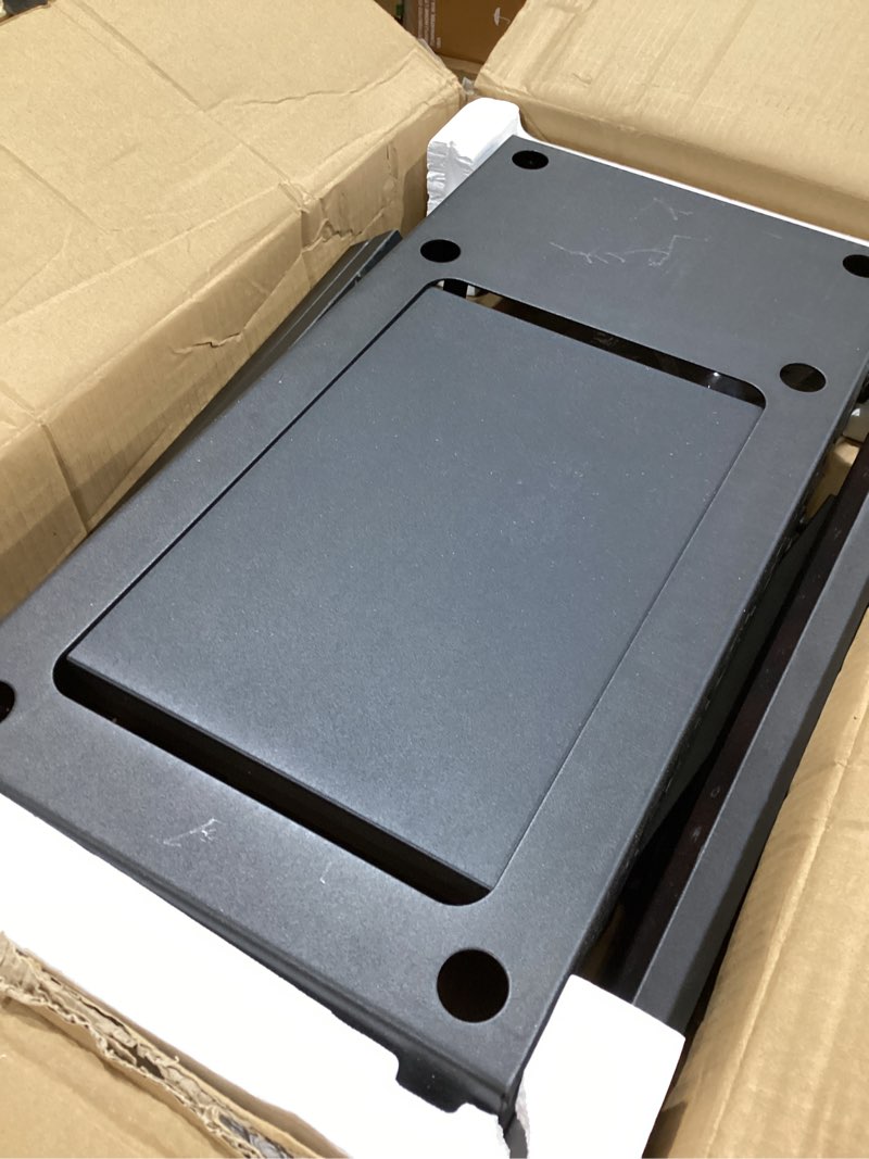 Condition photo showing Good Condition for blackstone 5013 collapsible 17” and 22” tabletop griddle stand with adjustable legs and a removable side shelf, powder coated steel, black