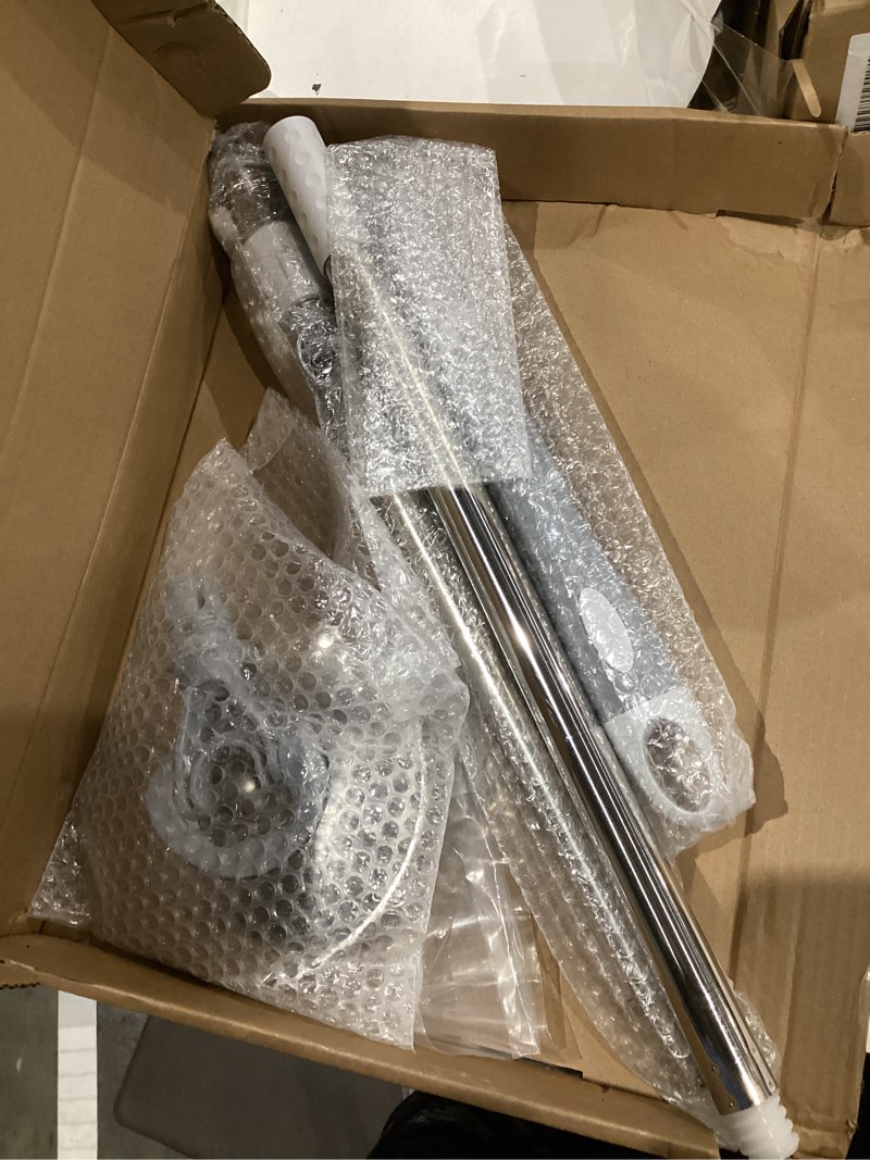 Condition photo showing As Is for Replaceable Handle for Rotating mop, 360° Rotation Adjustment,Wet Dusting Mop, Includes 3 Microfiber Mop Replacement Heads, Suitable for Floors, Walls, Outdoor Areas, and Various Home Scenarios