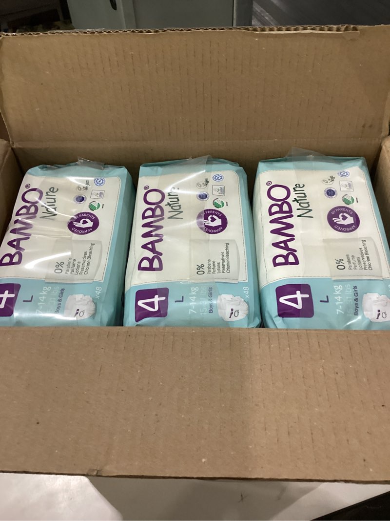 Condition photo showing New/Like New for bambo nature hypoallergenic baby diapers, eco-labeled diapers, enhanced leakage protection, totally chlorine-free, skin friendly, and super absorbent - size 4 (144 count) size 4 144