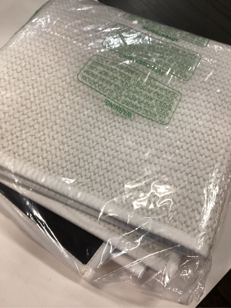 Condition photo showing Good Condition for montvoo bathroom runner rugs,chenille absorbent bath mat runner quick dry rubber backed bath runners non slip washable long bathroom rugs,ultra thin bath rugs fit under door,24"x47",white 24"x47" white