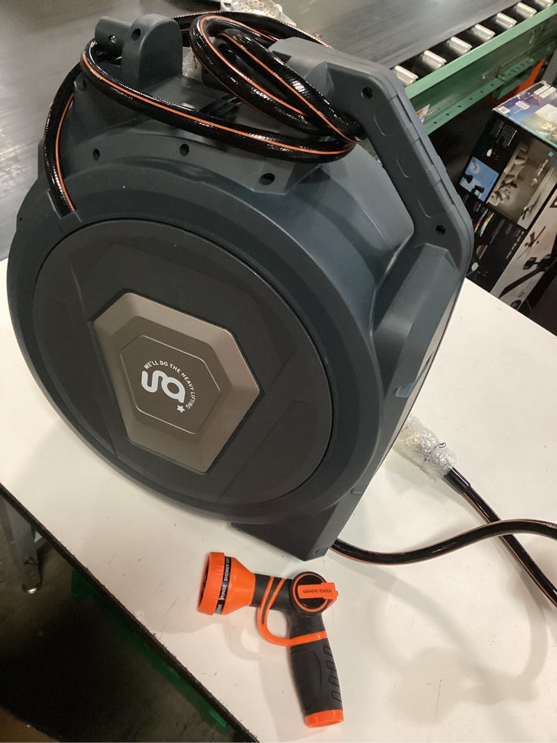 Condition photo showing Good Condition for giraffe tools plastic 100-ft wall-mount hose reel