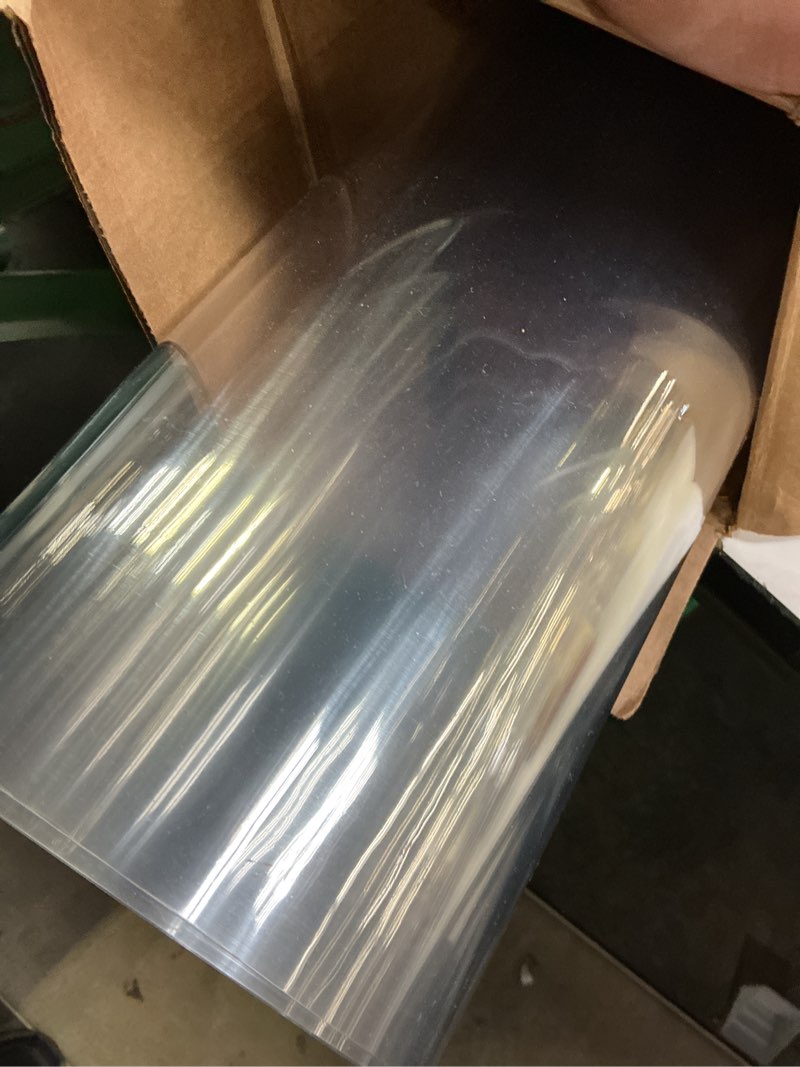 Condition photo showing Good Condition for lovepads clear table cover protector, 40 x 72 inch 2mm thick plastic table cover, table protector for dining room table, waterproof dresser cover top for kitchen, coffee, writing desk 40" x 72" (rectangular) clear 2mm