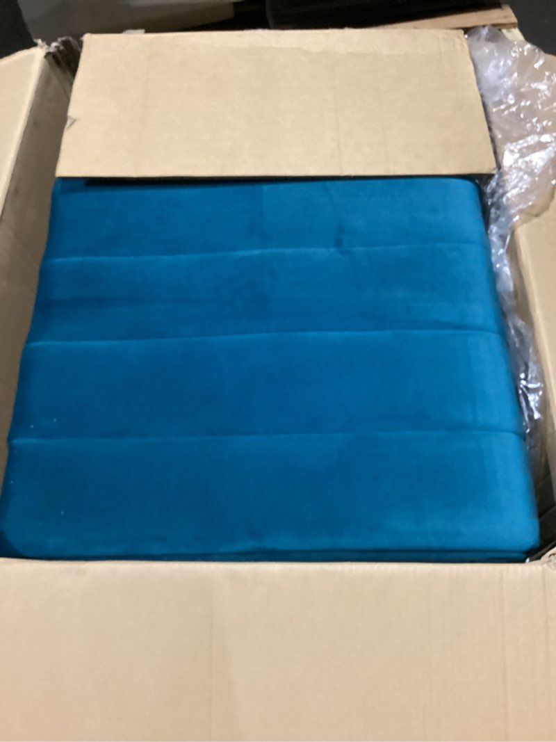 https://lotting-media.assets.bidfta.com/lotting_7910e012-94d6-4649-8872-a482dc9fad71
