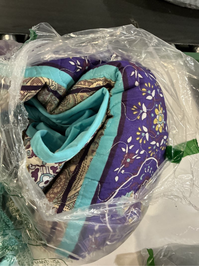 Condition photo showing Good Condition for wongs bedding boho quilt full size, purple blue bohemian lightweight microfiber bed decor bedspread for all season 90"x78"(3 pieces) full blue purple