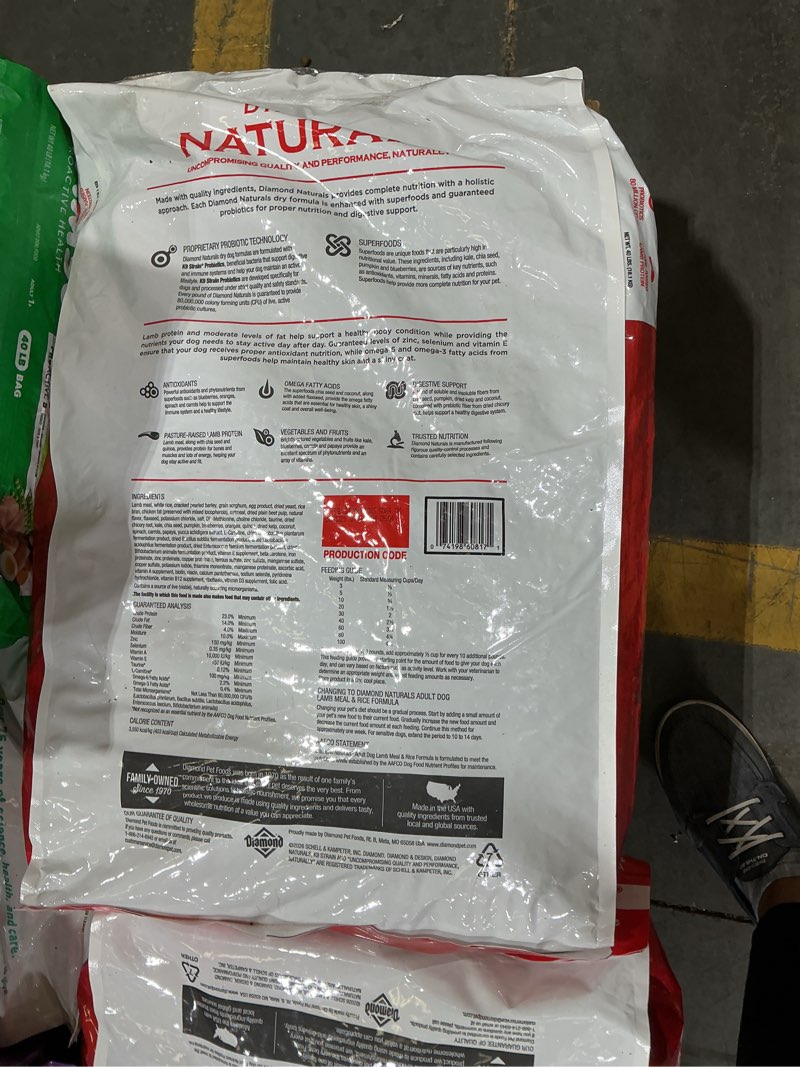 Condition photo showing Good Condition for diamond naturals adult real meat recipe premium dry dog food with real pasture raised lamb protein 40lb