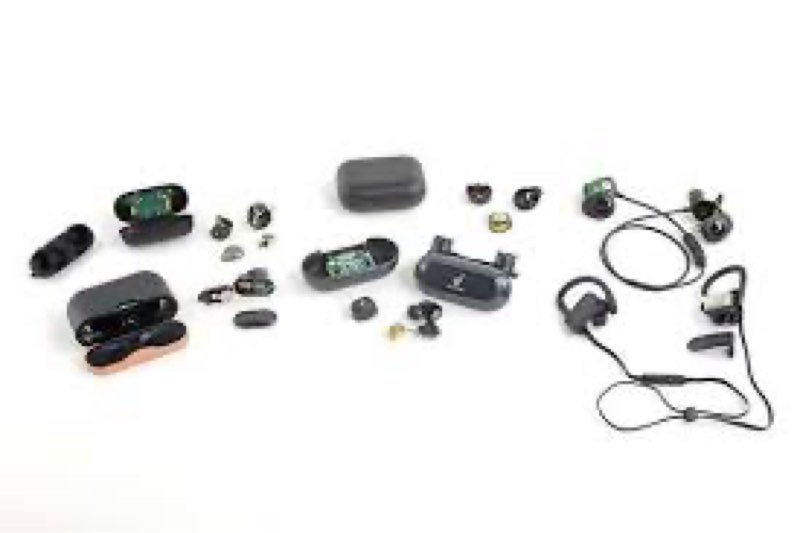 Assortment of loose electronics headphome etc