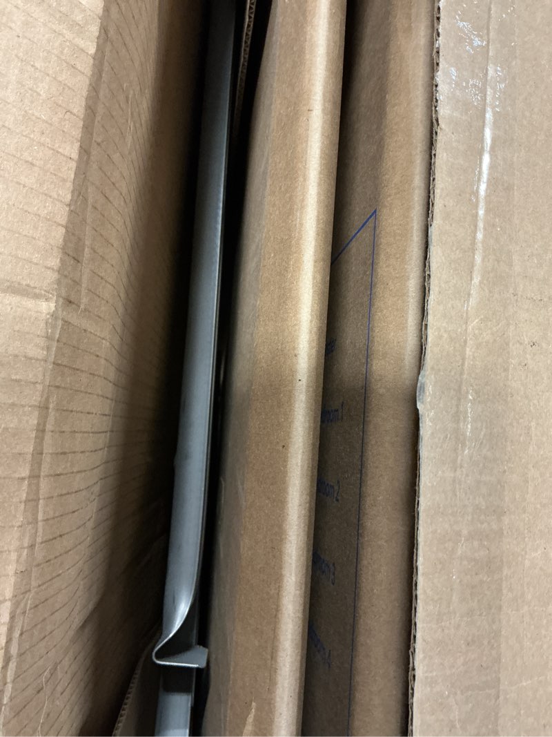 Condition photo showing Good Condition for bankers box tall wardrobe box 3 pack, 24-in x 24-in x 40-in (7711001) boxes
