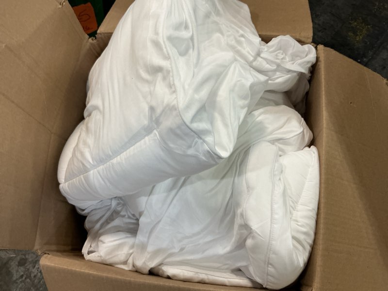 Condition photo showing Good Condition for elemuse cal king mattress topper for back pain, extra thick mattress pad cover, plush soft pillowtop with elastic deep pocket, overfilled down alternative filling white california king