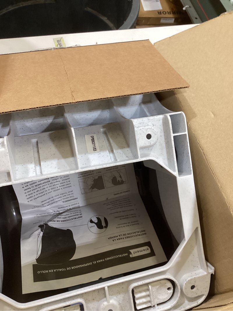 Condition photo showing Good Condition for San Jamar Classic Element Paper Towel Dispenser Fits All Core Sizes with Lever for Bathroom, Kitchens, and Restaurants, Plastic, 8.5 x 12.5 x 12.75 Inches, Arctic Blue