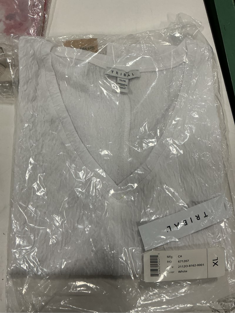 Condition photo showing New/Like New for Tribal Womens Cap-Sleeve V-Neck Puckered Knit Top X-Large White