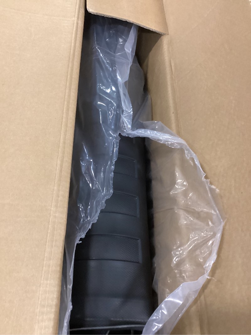 Condition photo showing Good Condition for Floor Mats Set for 2024 2025 2026 Chevy Traverse & 2025 2026 Buick Enclave 7 Seats Captain Chairs, TPE All Weather Cargo Liner Trunk Mat Door Sill Guards Car Accessories 24-26 7 Seats-Full Mats Set