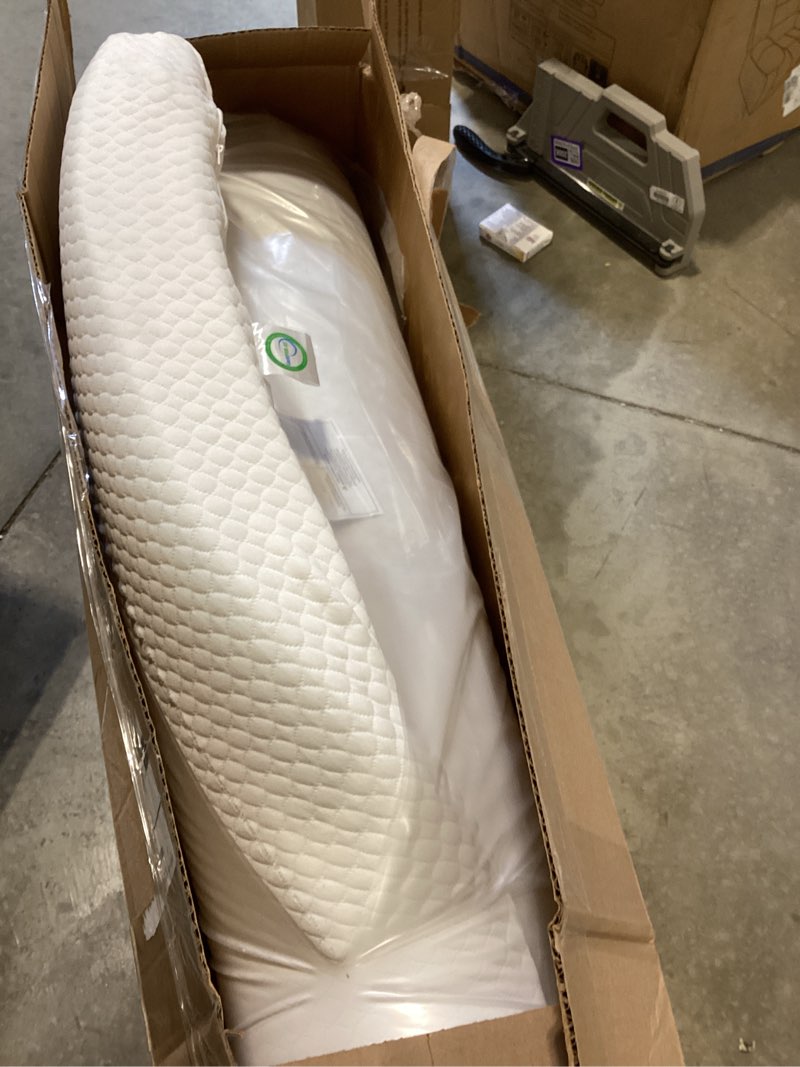 Condition photo showing Good Condition for fdw | 5 inch twin mattress | medium firm | gel memory foam mattress | white | bed in a box, certipur-us certified | pressure relief, cooling ventilated foam | washable removable cover white twin 5 in