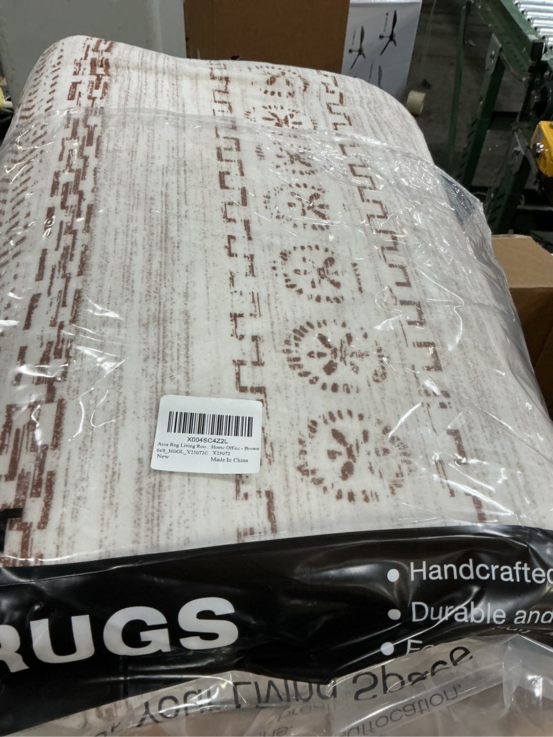Condition photo showing New/Like New for Living room area rug, 6 x 9 ft, washable, bohemian style, neutral, large, Moroccan, geometric, soft, non-slip, thin floor rug, for bedroom, under the