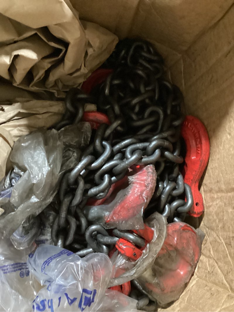 Condition photo showing Good Condition for vevor chain sling, 5/16 inch x 5 ft lifting chains with hooks, g80 engine chain hoist lifts, 11000lb