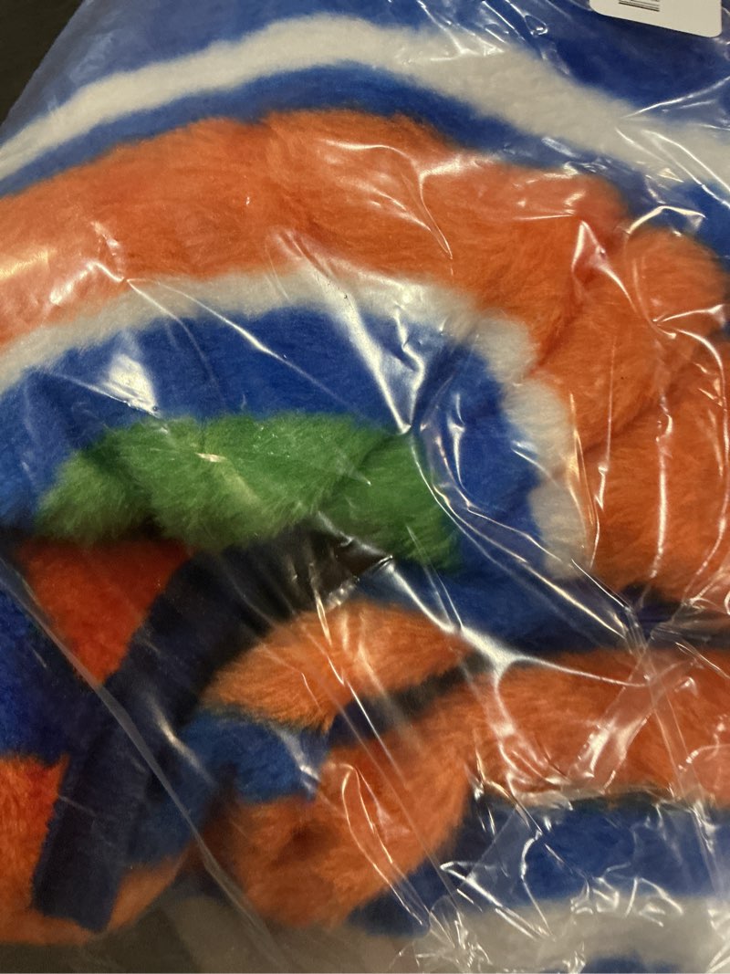 Condition photo showing Good Condition for college covers florida gators raschel throw blanket, 60 in by 50 in