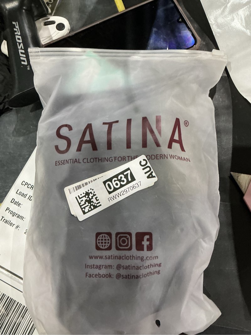 https://lotting-media.assets.bidfta.com/lotting_794f0093-fb14-44e3-ad08-2c65d2645789