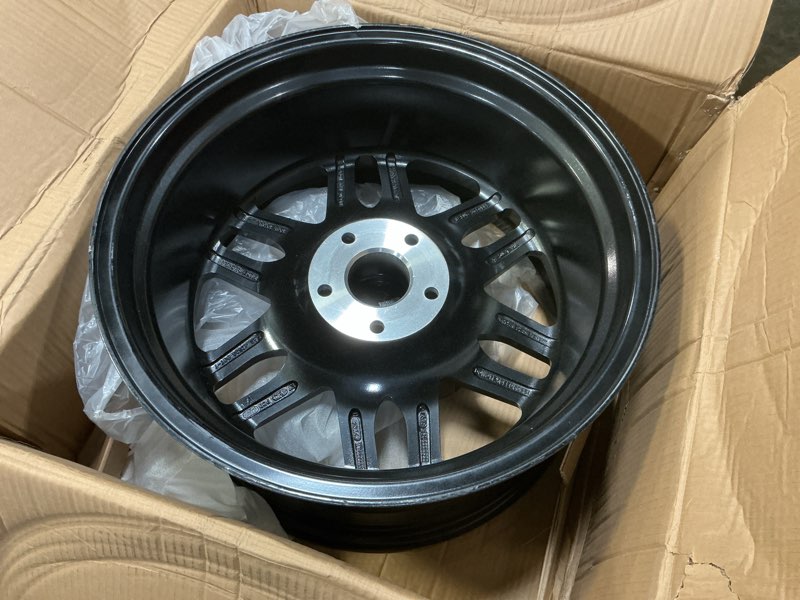 Condition photo showing Good Condition for new replacement rim 22x9inch 22 inch satin black with milled edge premium aluminum alloy wheel rims fit for escalade 1999-2025, fit for avalanche 1500 2002-2013, fit for blazer 1992-1994