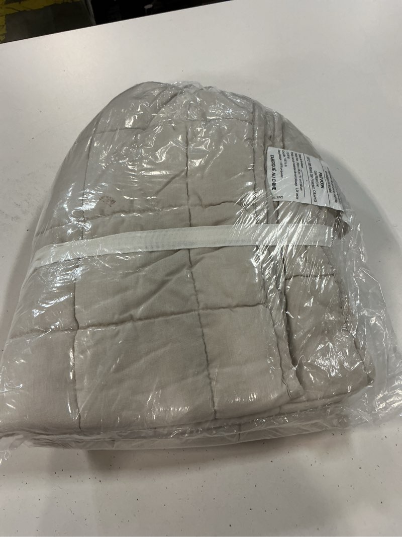Condition photo showing Good Condition for european linen box quilted sham set, standard, sand